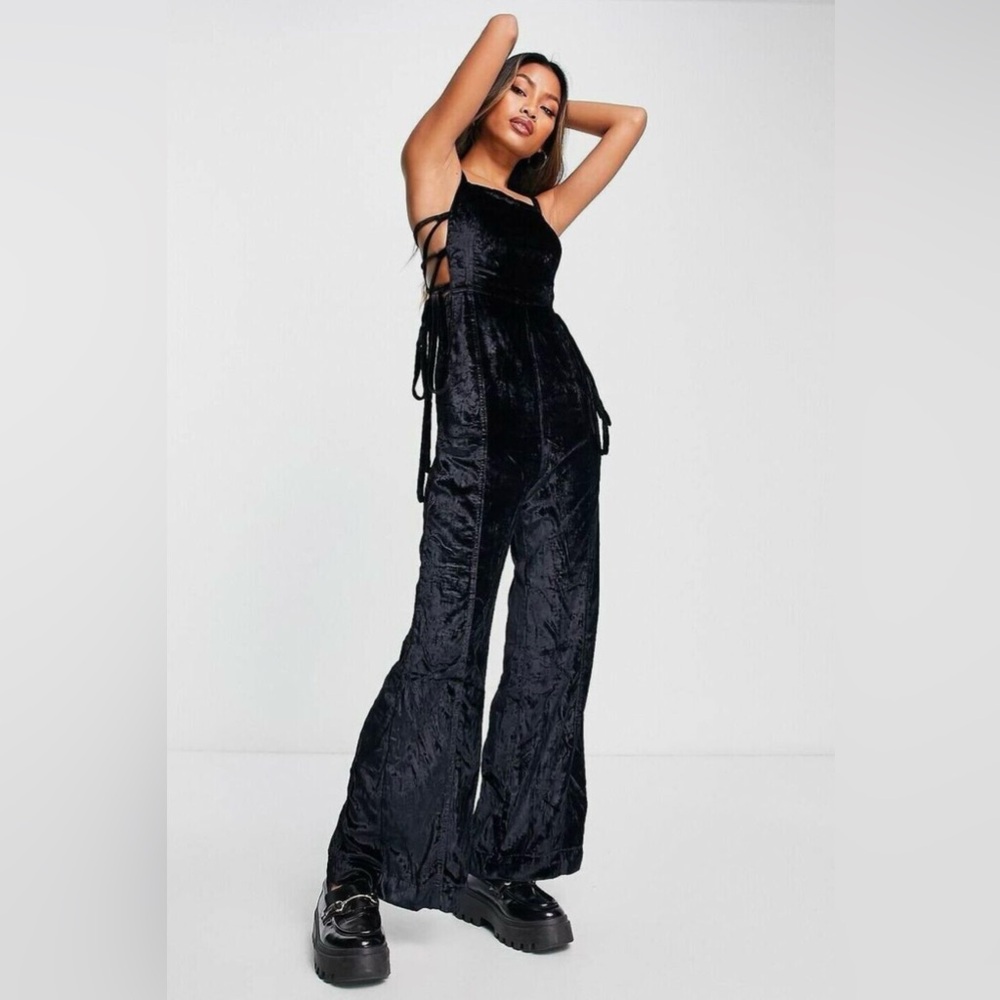 Free People 90’s Forever Velvet Overalls Jumpsuit Lace Up - Picture 4 of 8